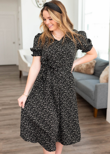 Donna Black Floral Dress