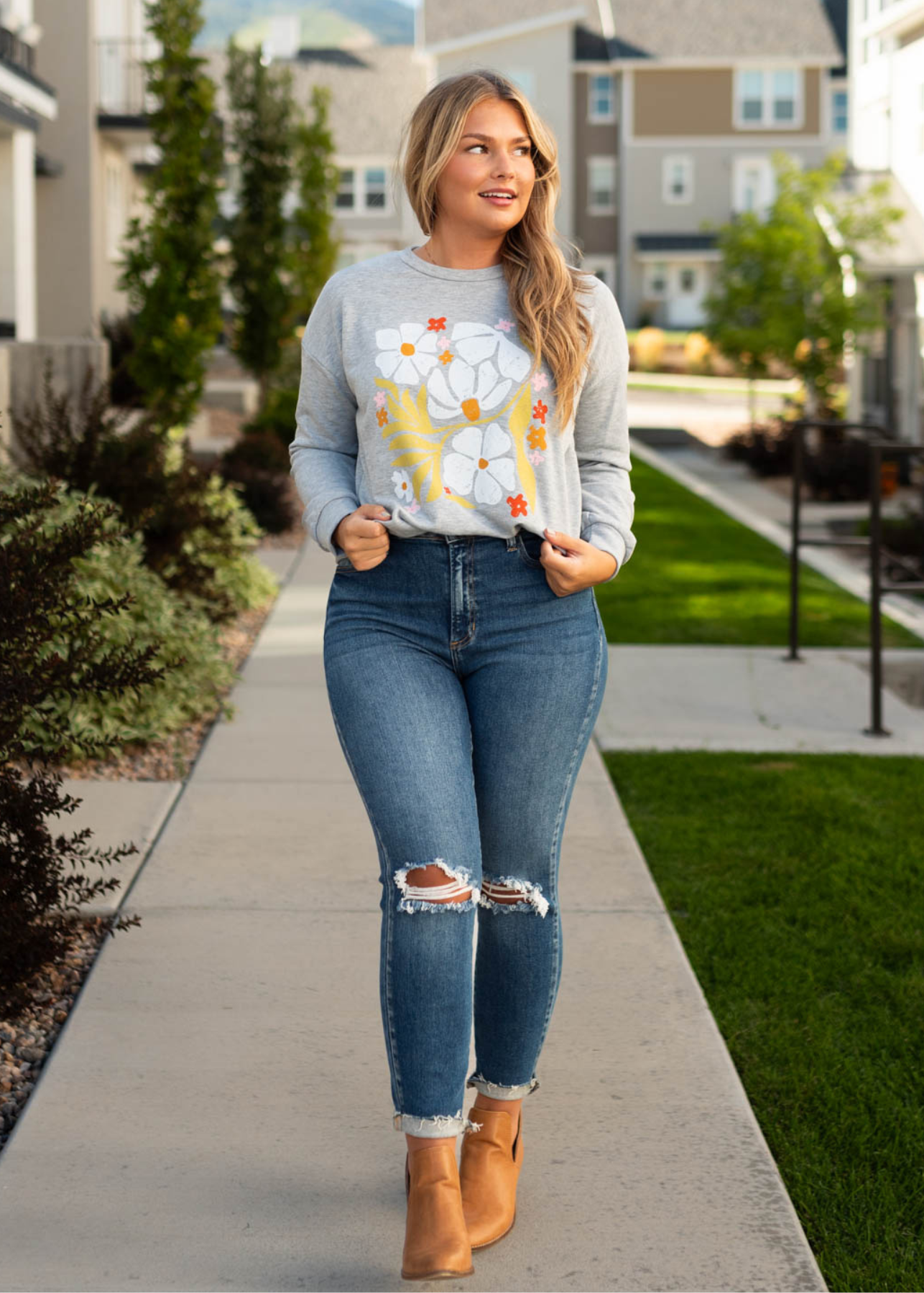 Avila Heather Grey Pullover