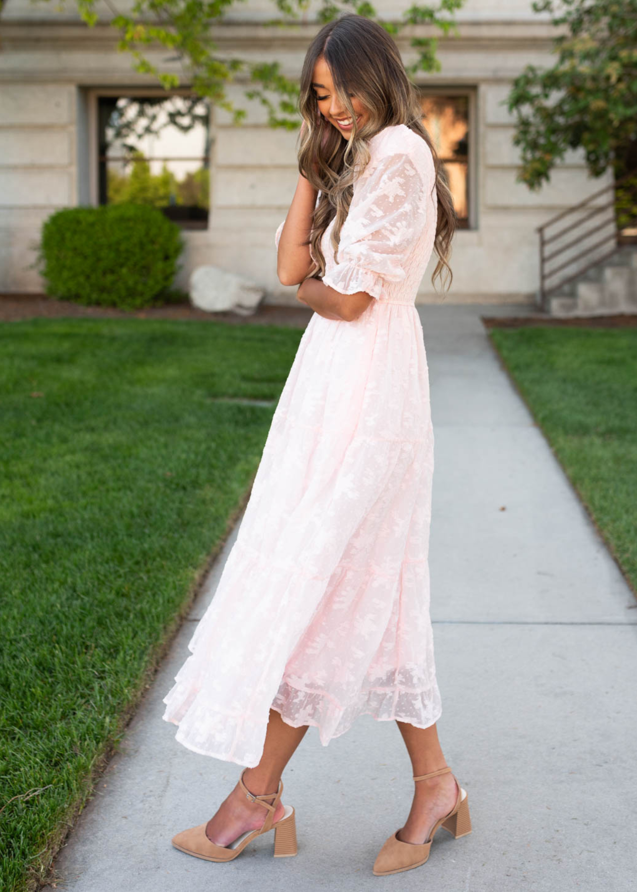 Cynthia Blush V-Neck Maxi Dress