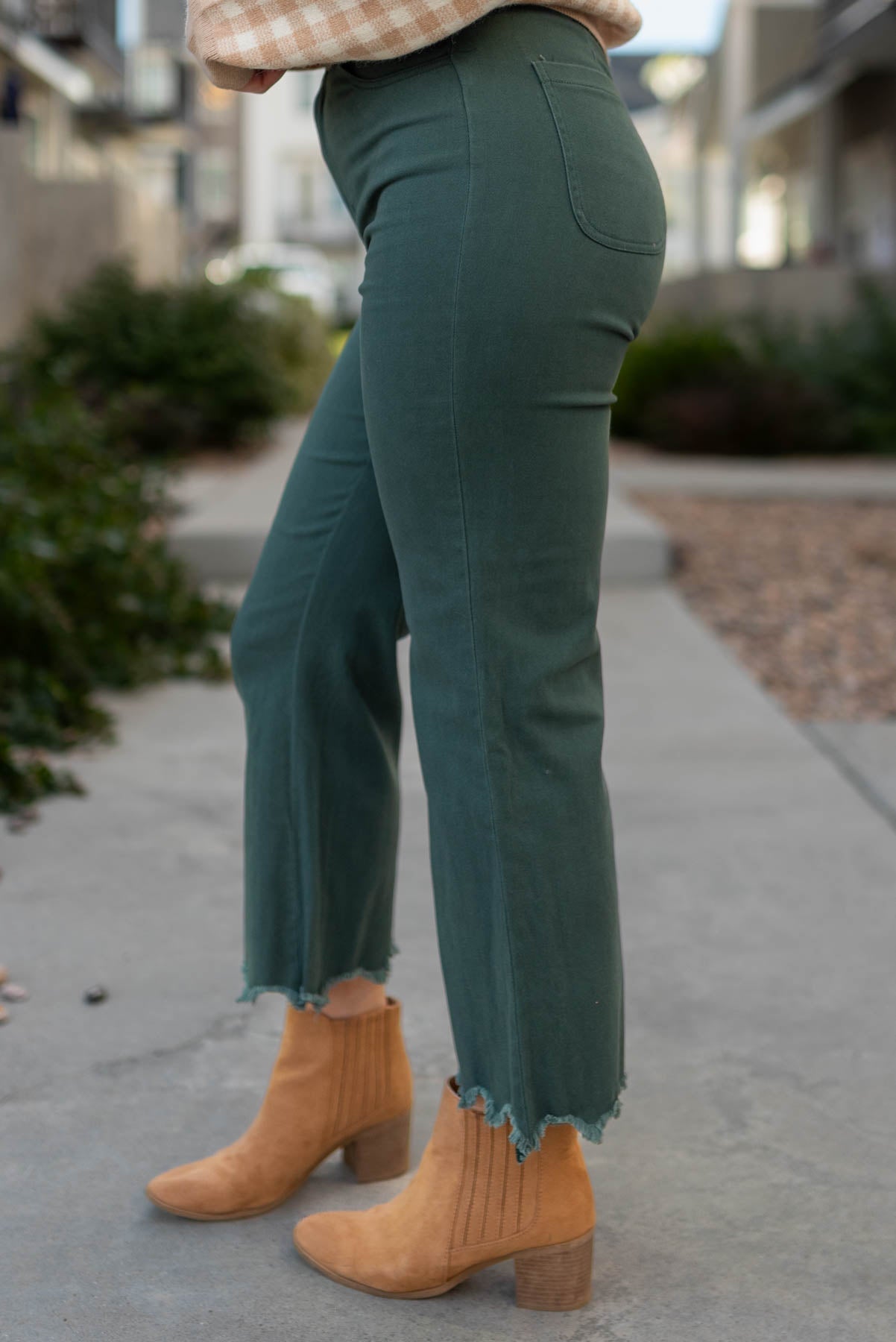 Daisie Hunter Green Wide Leg Pants