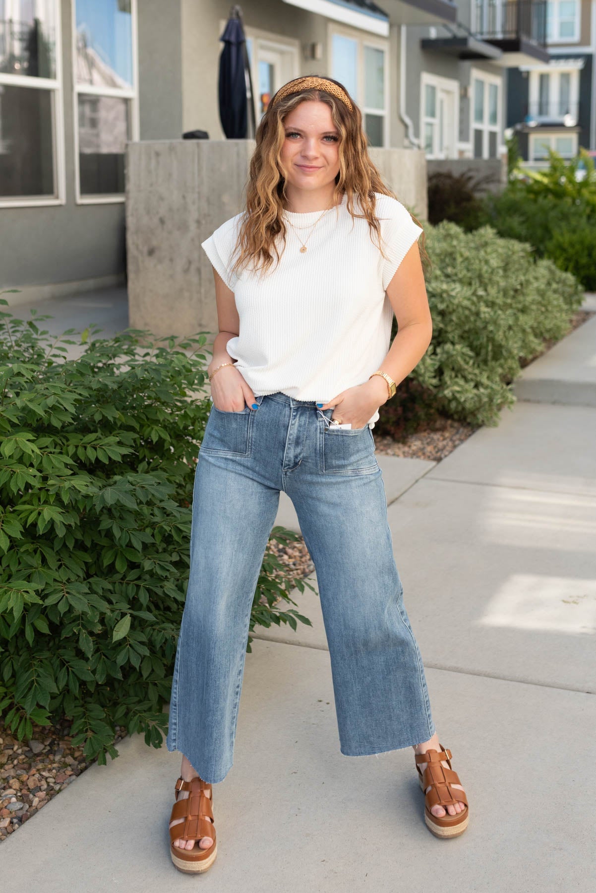 Denny Medium Wash Wide Leg Jeans