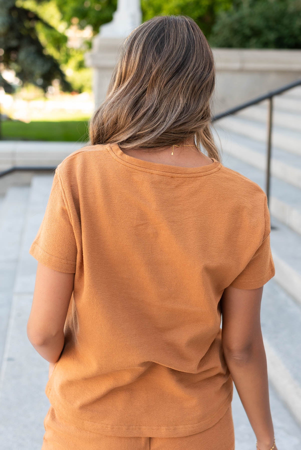 Donna Camel Top