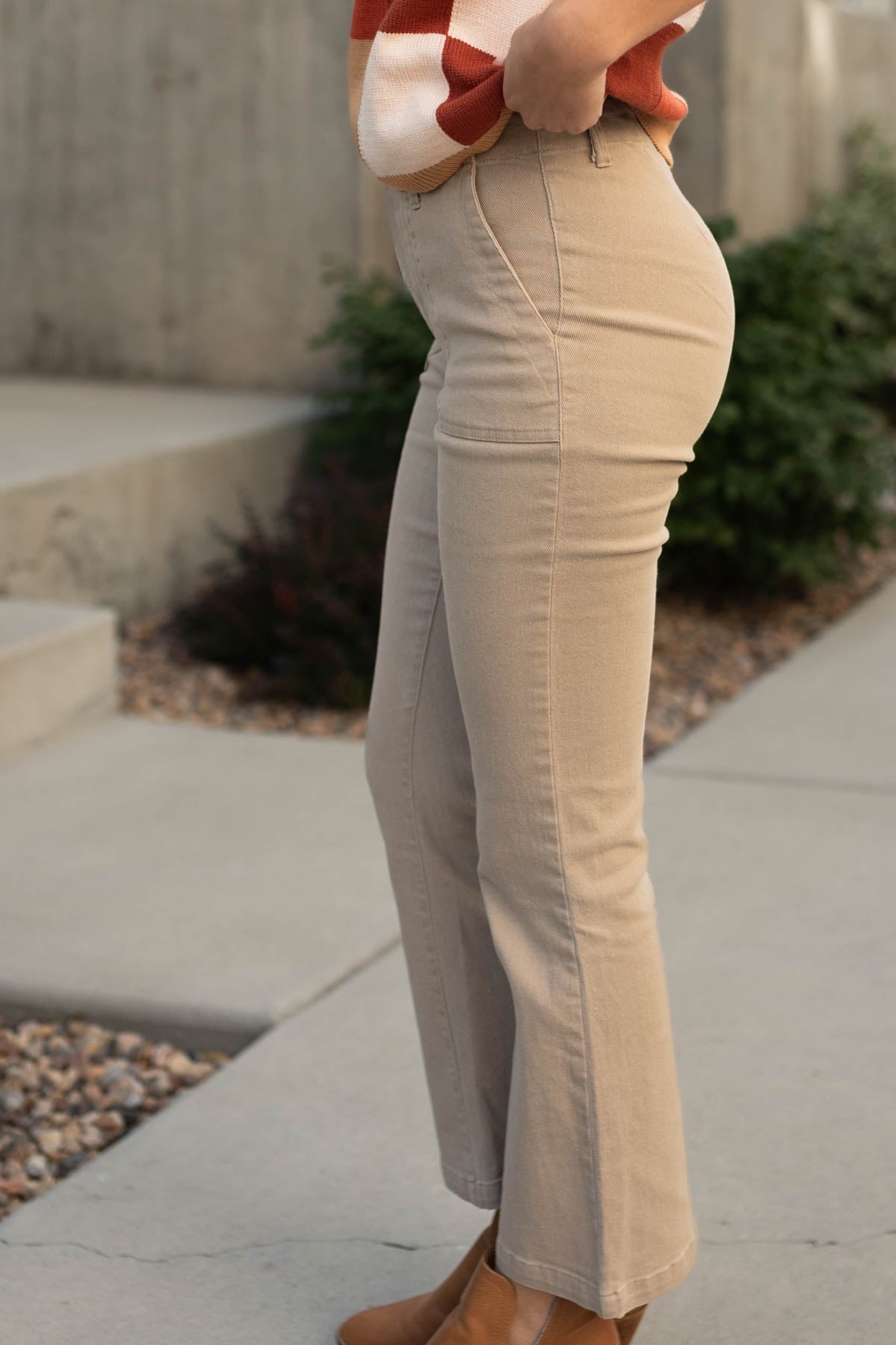 Janesa Oat Pants