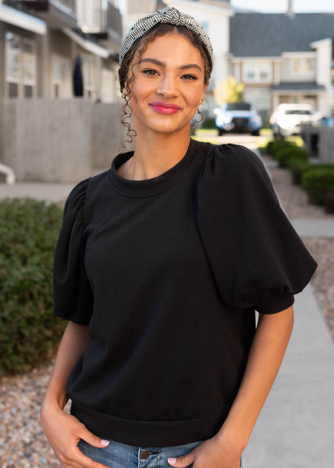 Kayla Black Puff Sleeve Pullover