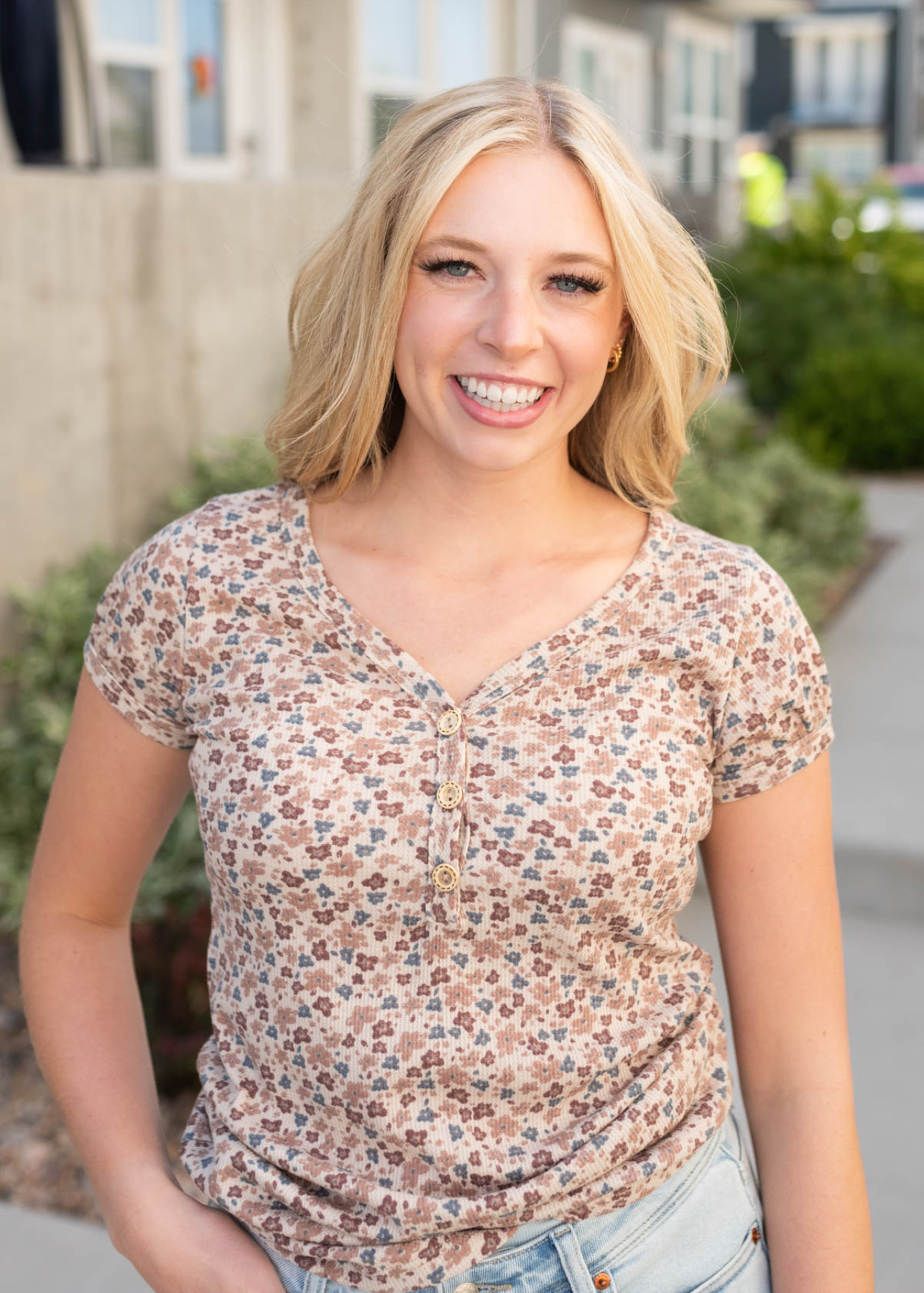 Leanne Ivory Floral Top