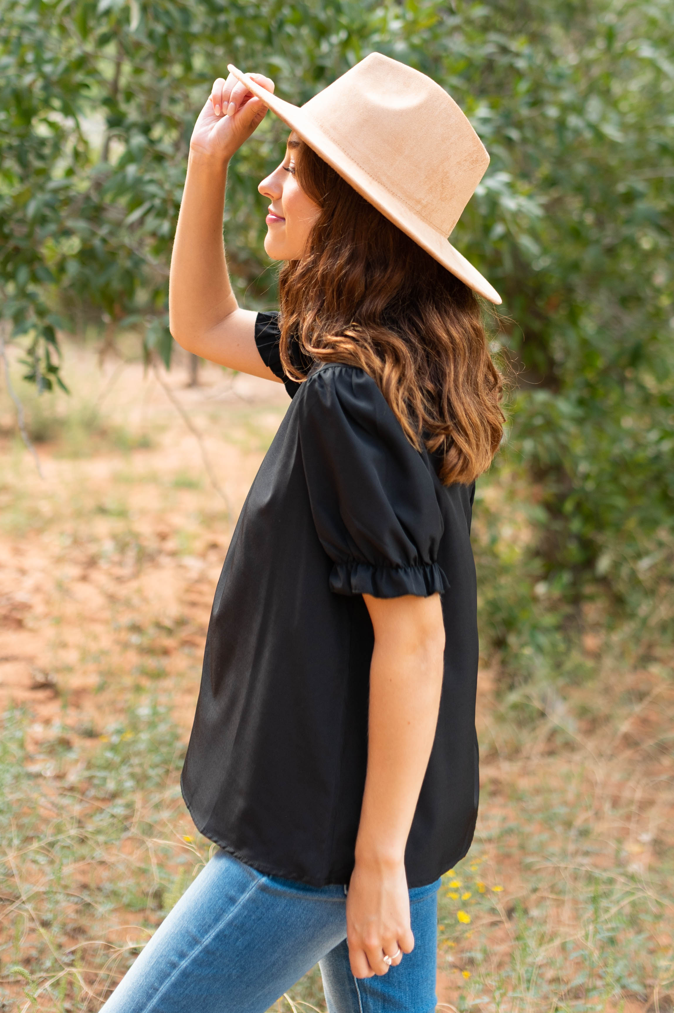 Octavia Black Top