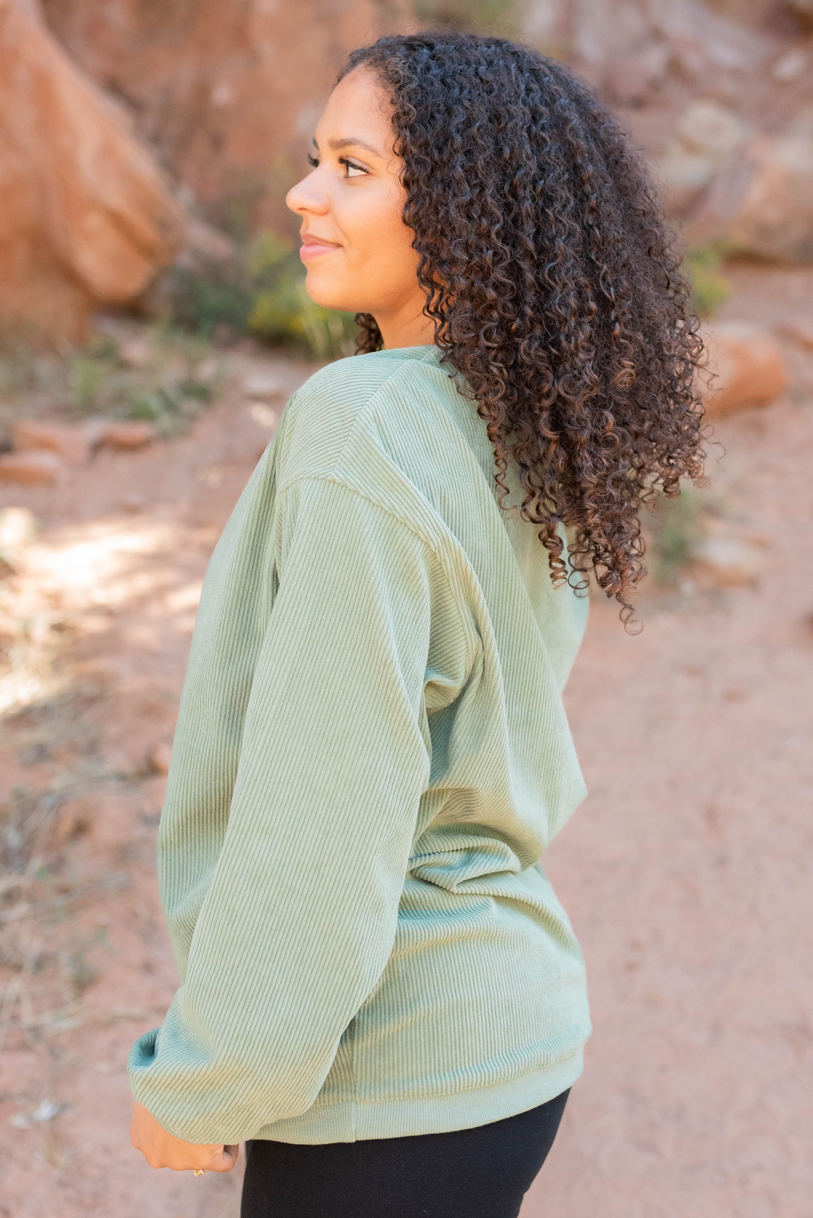 Ollie Green Ribbed Sweatershirt