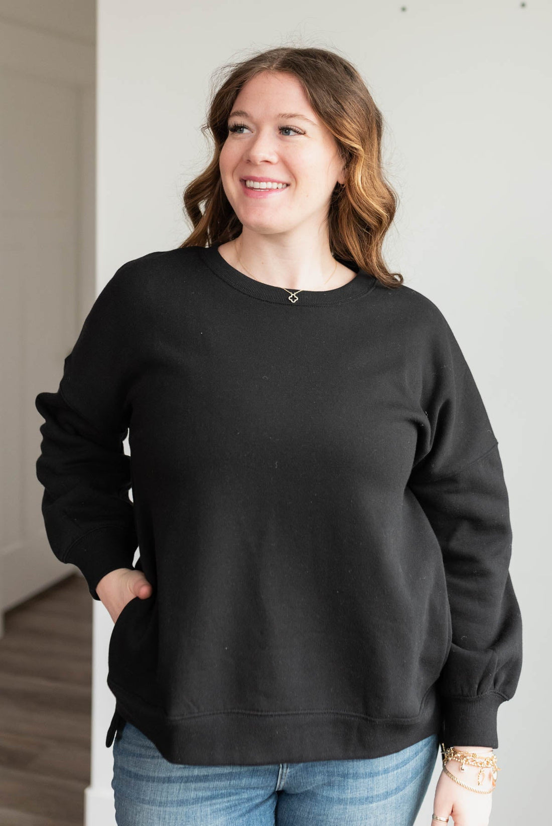 Rayna Black Pocketed Sweatshirt