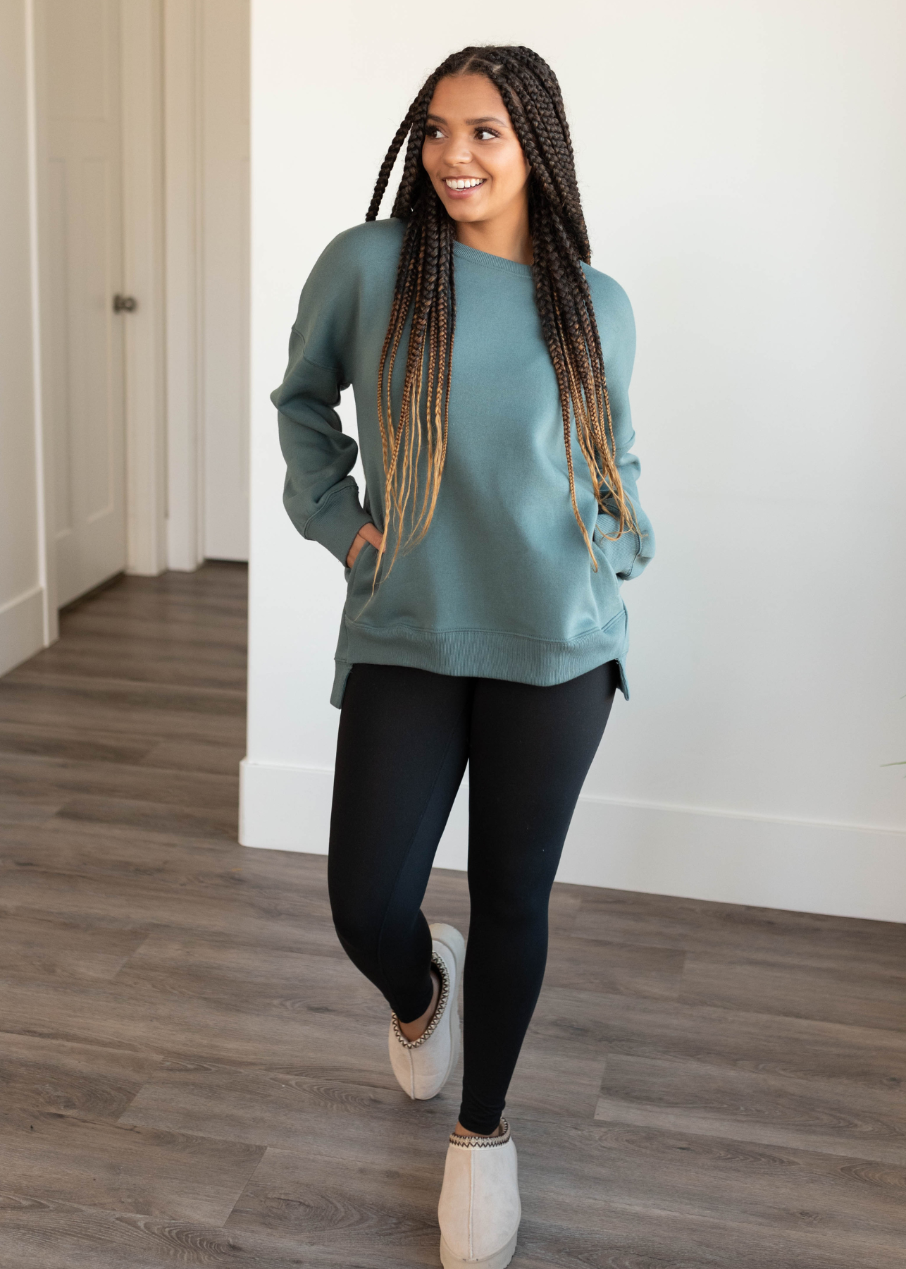 Rayna Jade Pocketed Sweatshirt