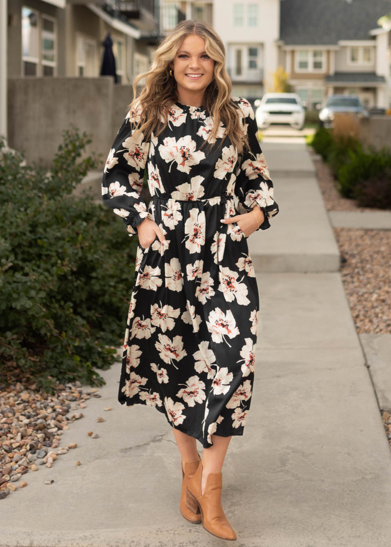 Sharon Black Floral Maxi Dress